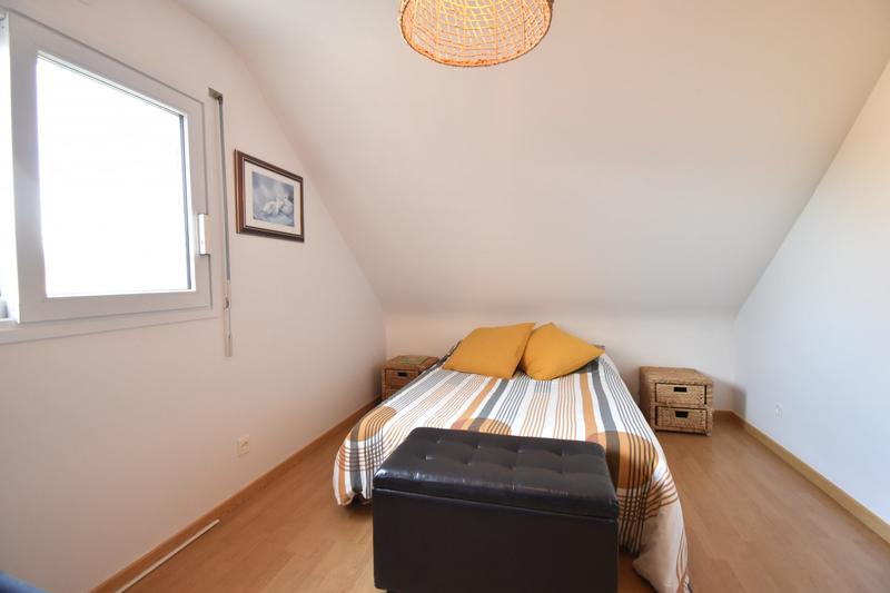 Maison contemporaine - 171 m² - 8 pièces