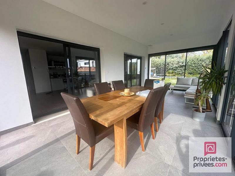 Maison - 135 m² - 6 pièces