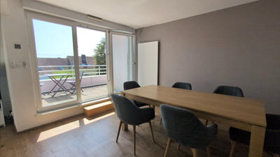 Appartement - 95 m² - 5 pièces