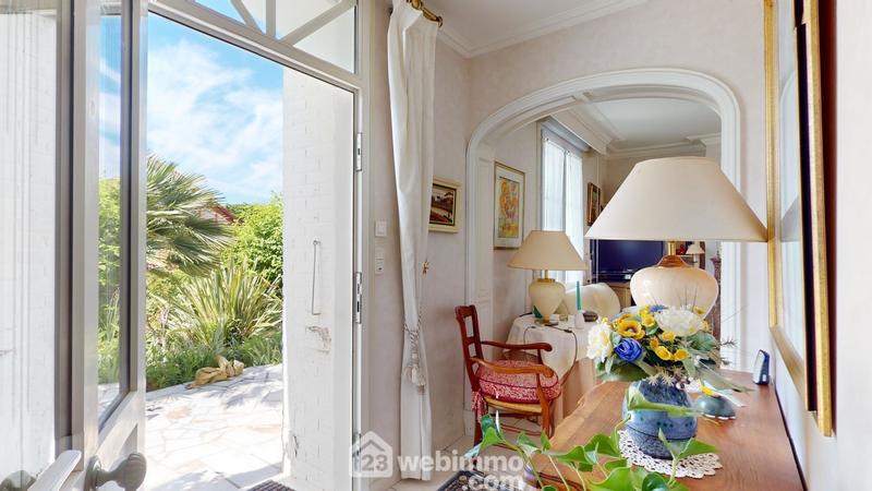 Maison - 103 m² - 5 pièces