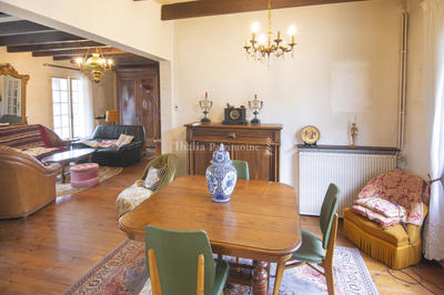 Villa - 197 m² - 8 pièces