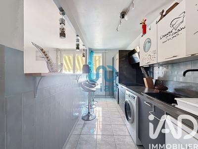 Appartement - 75 m² - 4 pièces