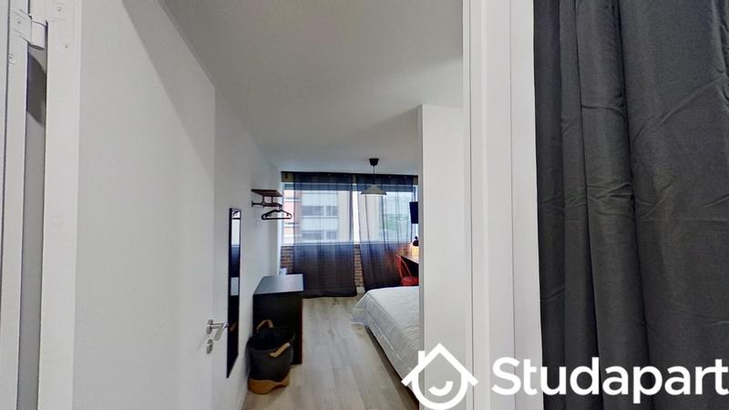 Chambre - 12 m² - 1 pièce