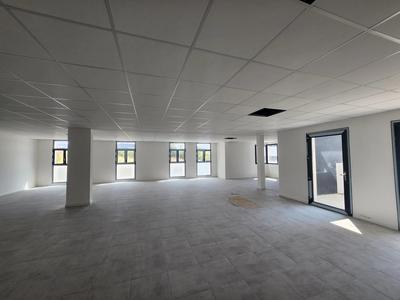 Bureau - 445 m² - 5 pièces