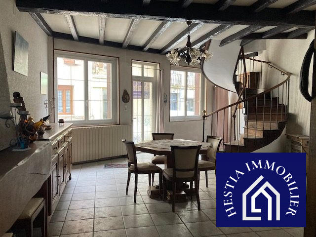 Maison ancienne - 120 m² - 5 pièces