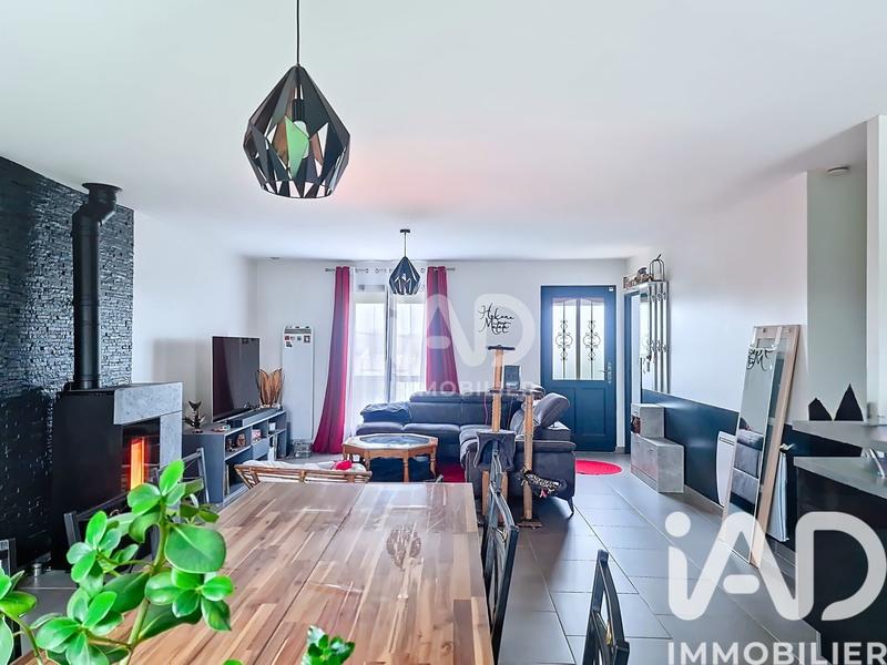 Maison - 94 m² - 4 pièces