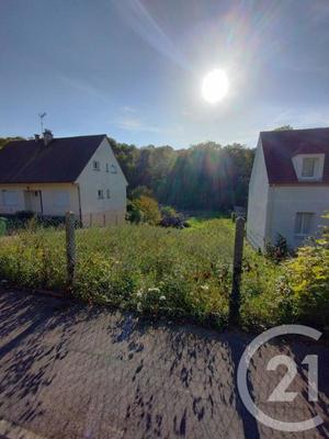 Terrain constructible - 765 m²