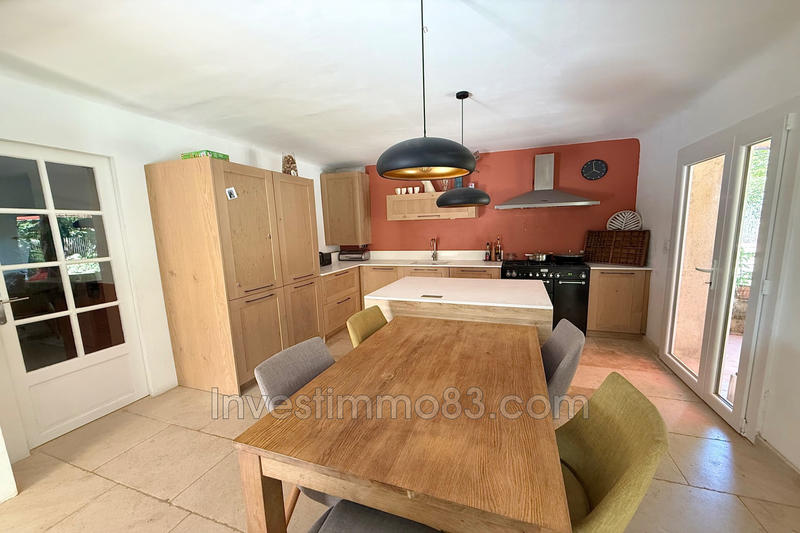 Maison - 133 m² - 6 pièces