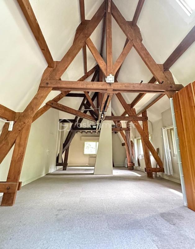 Demeure - 375 m² - 9 pièces