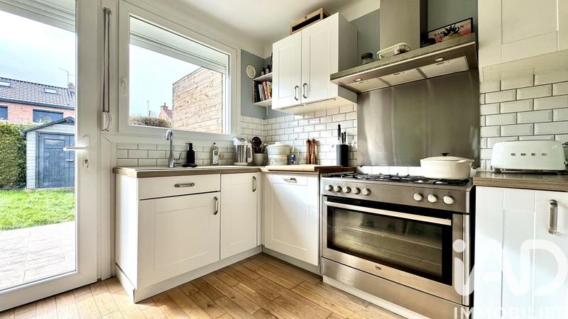 Maison - 81 m² - 4 pièces