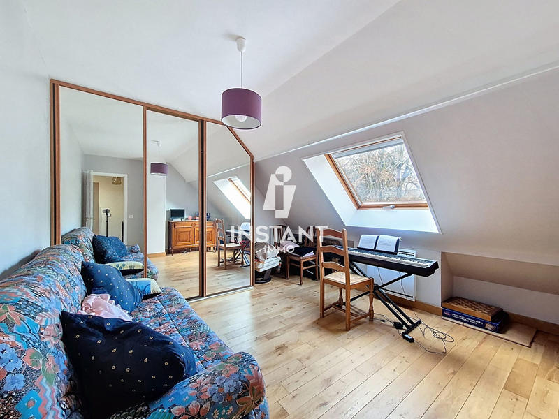 Maison - 138 m² - 6 pièces