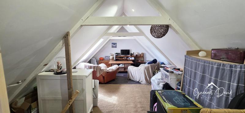 Maison - 128 m² - 7 pièces