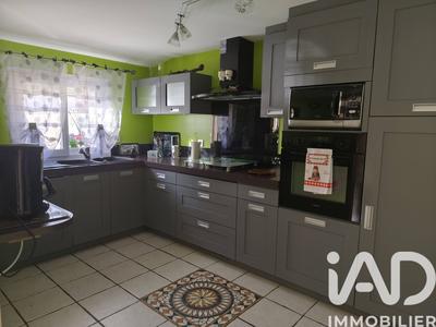Maison - 104 m² - 4 pièces