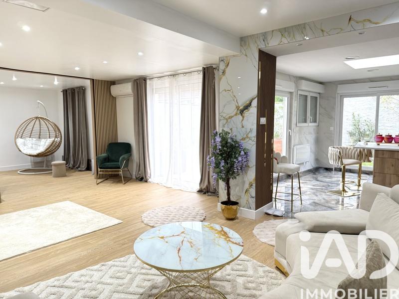 Maison - 170 m² - 6 pièces