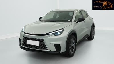 Lexus Lbx 2wd Business