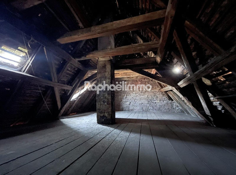 Maison ancienne - 140 m² - 5 pièces