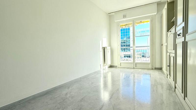 Appartement - 117 m² - 4 pièces