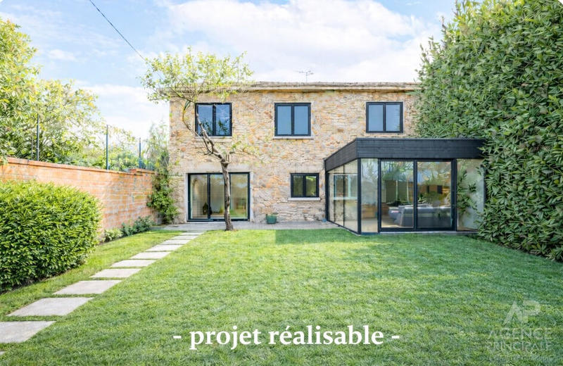 Maison - 90 m² - 3 pièces