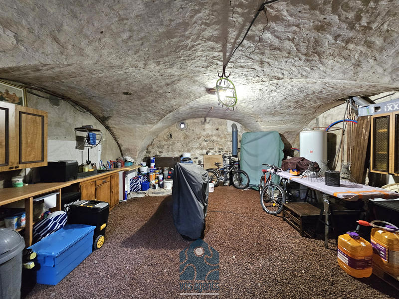 Maison - 200 m² - 5 pièces