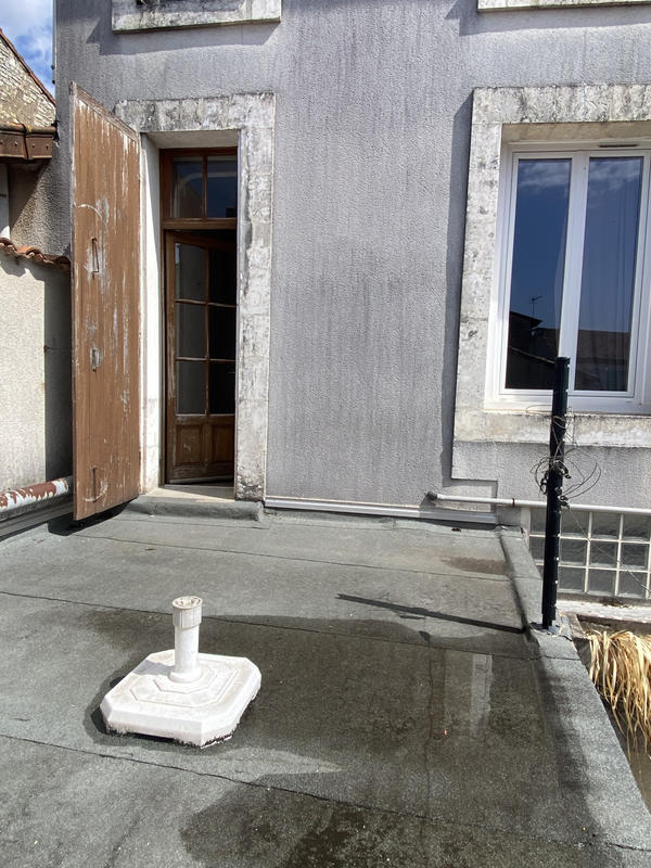 Maison - 232 m² - 8 pièces