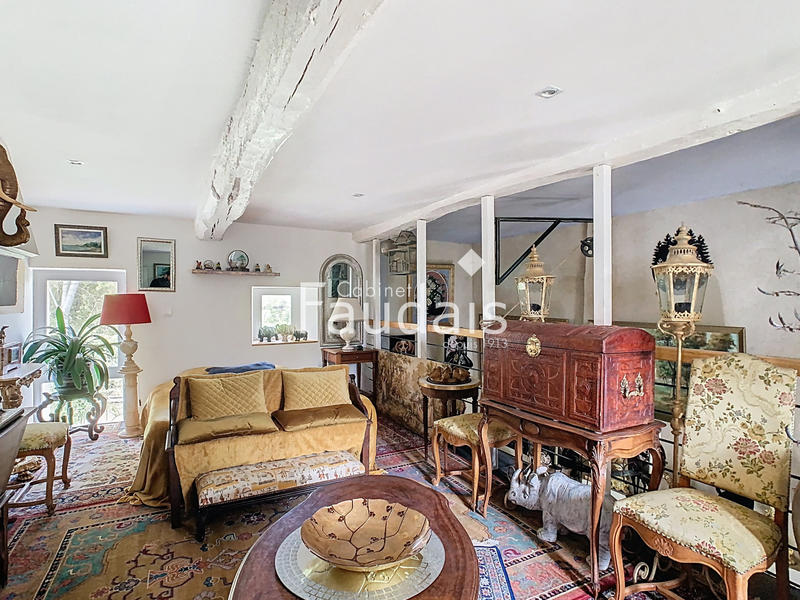 Maison - 138 m² - 4 pièces