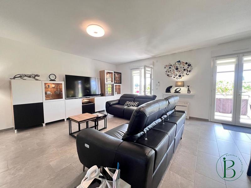 Villa - 121 m² - 6 pièces