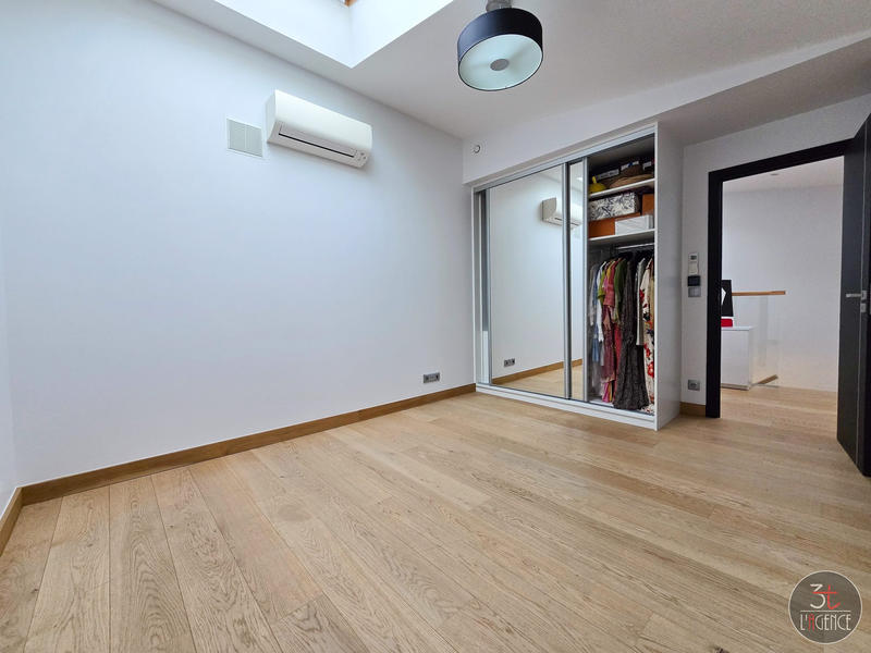 Maison contemporaine - 146 m² - 5 pièces