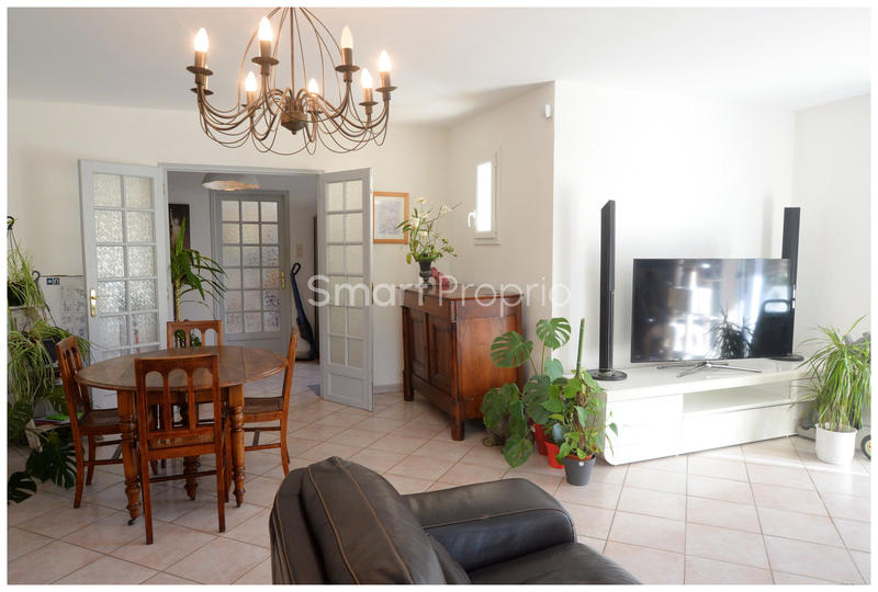 Maison - 147 m² - 6 pièces