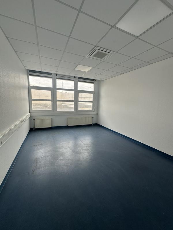 Bureau - 459 m² - 10 pièces