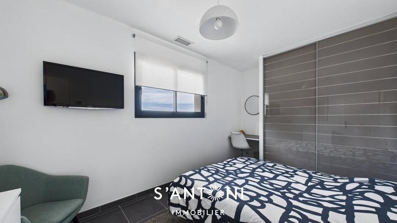 Maison - 200 m² - 9 pièces