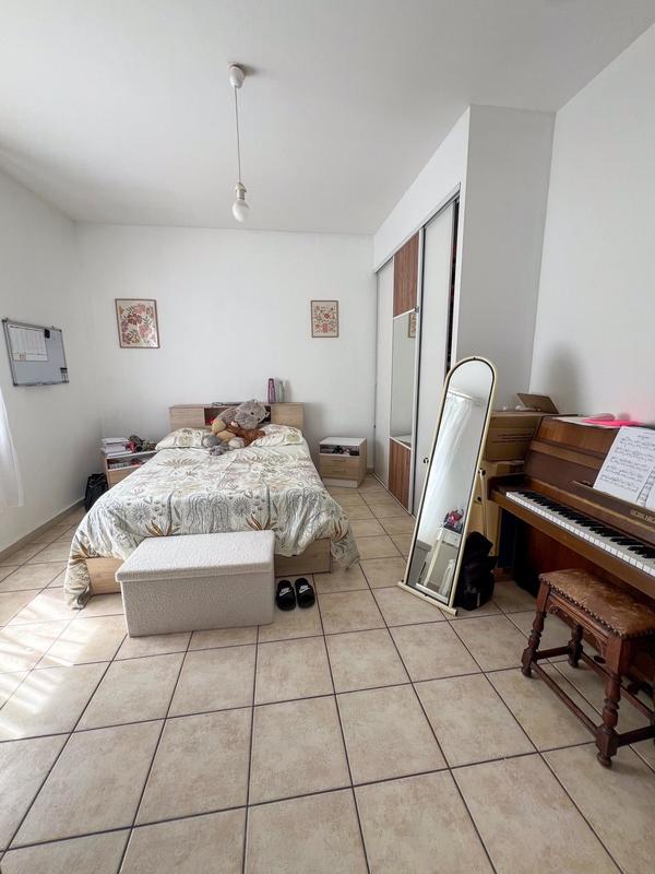 Maison - 227 m² - 5 pièces