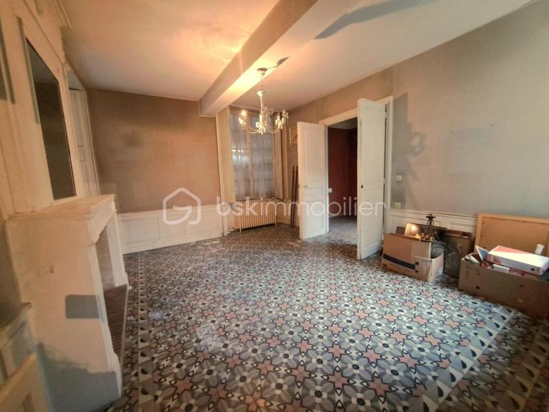 Hôtel particulier - 216 m² - 9 pièces