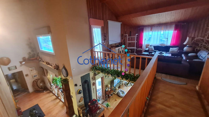 Maison - 232 m² - 5 pièces