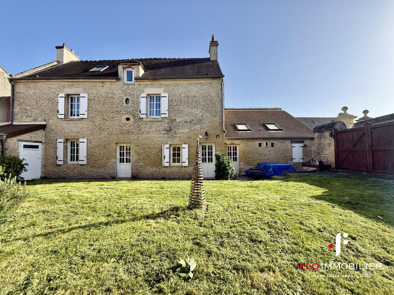 Maison - 137 m² - 6 pièces