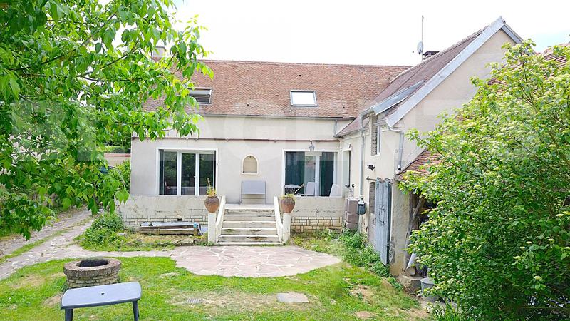 Maison ancienne - 151 m² - 7 pièces