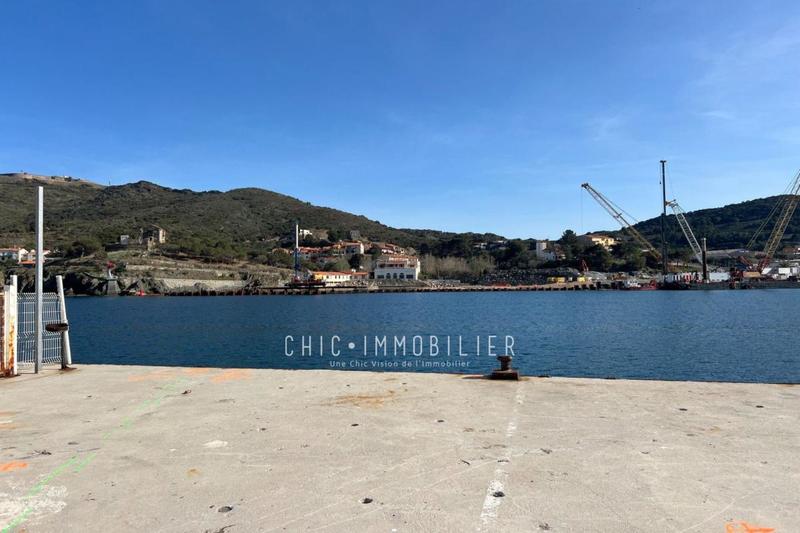 Terrain constructible - 728 m²