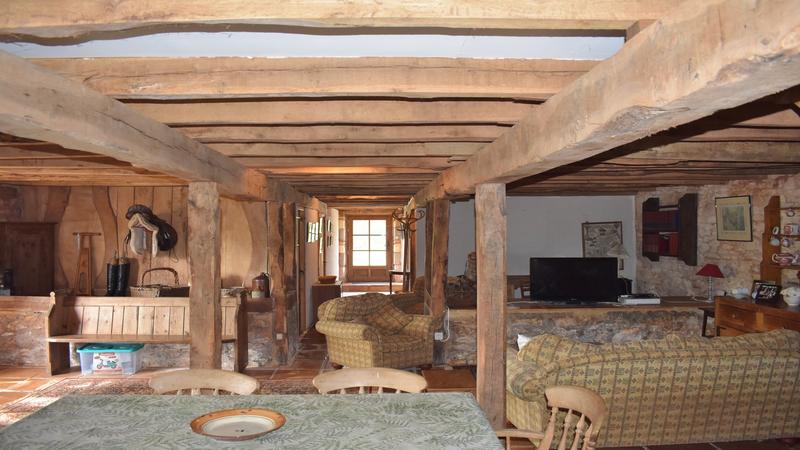 Propriété - 340 m² - 9 pièces