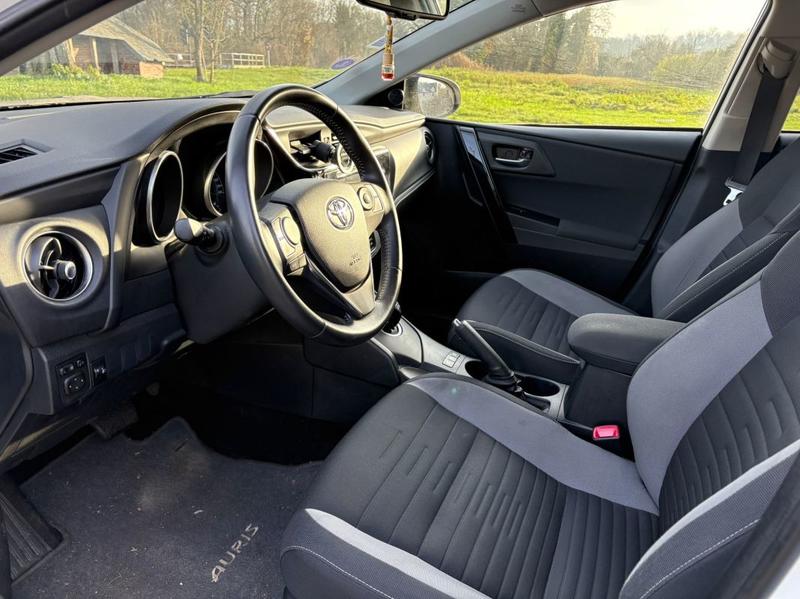 Toyota Auris II 1.8 Vvt-i 136 Hybride Cvt Design