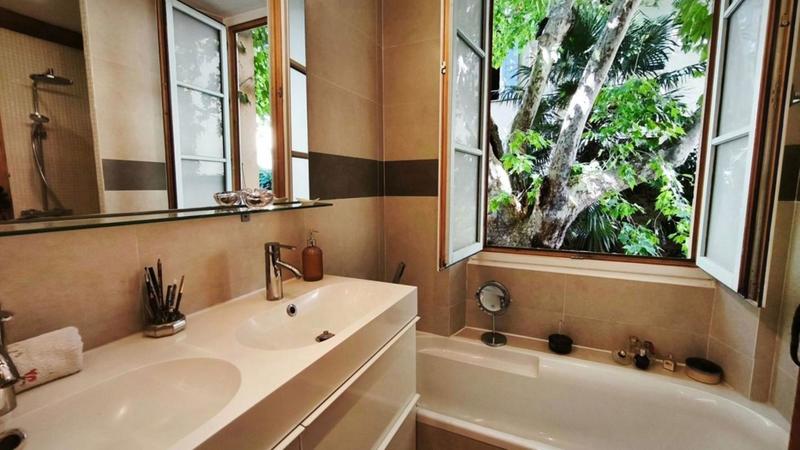 Studio - 152 m² - 5 pièces