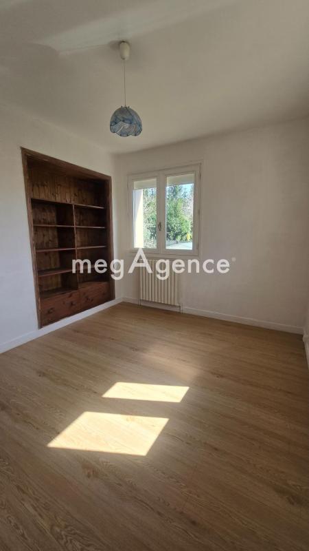 Maison - 145 m² - 8 pièces