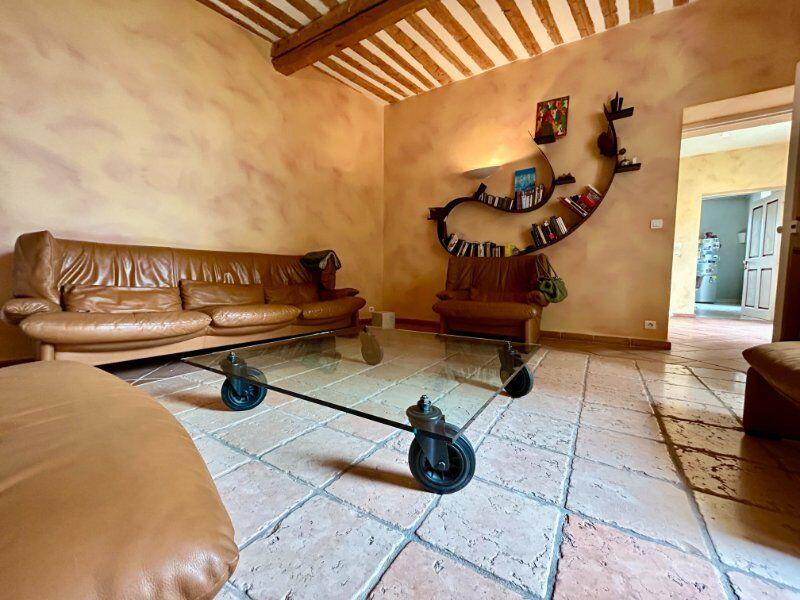 Maison - 280 m² - 8 pièces