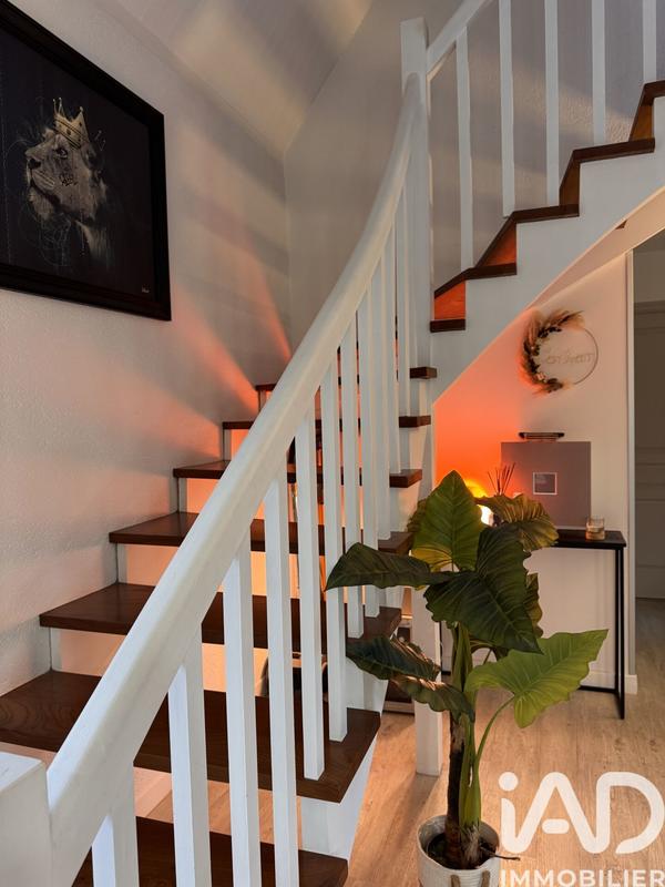 Maison - 85 m² - 5 pièces