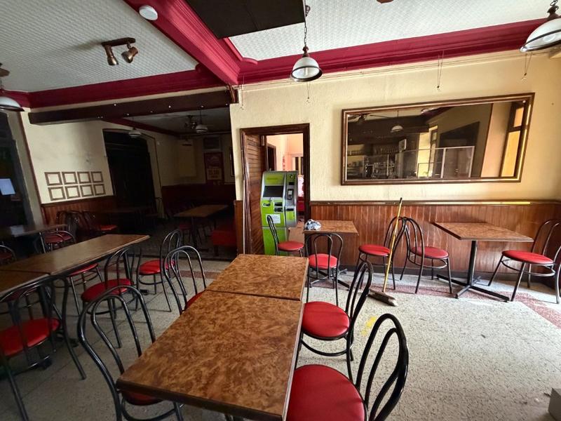 Immeuble - 211 m² - 11 pièces