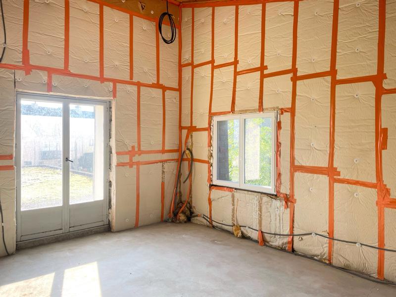 Maison - 303 m² - 12 pièces