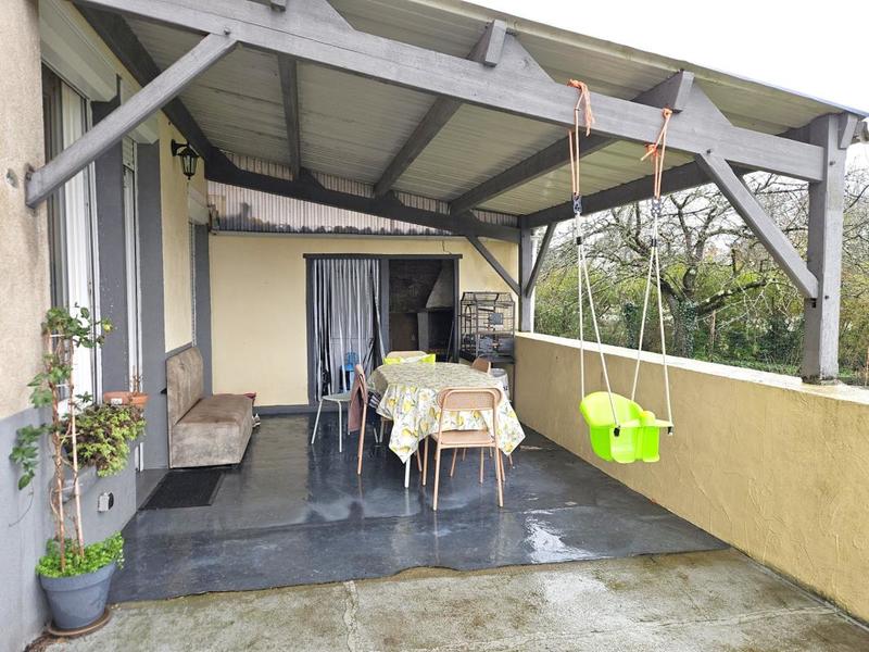 Appartement - 87 m² - 5 pièces