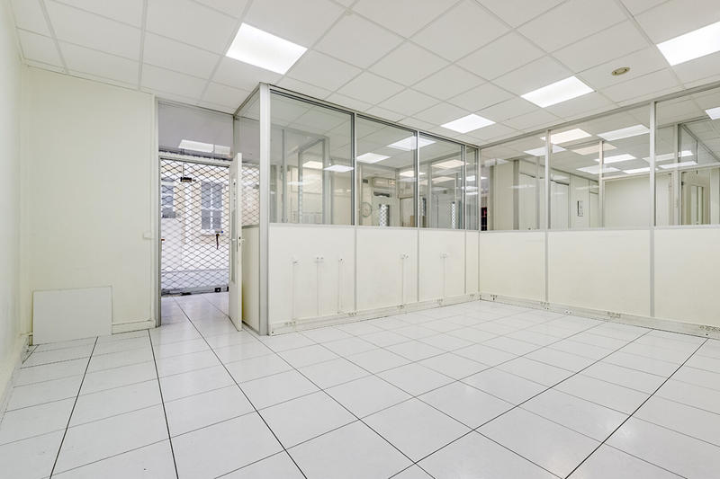 Local commercial - 136 m²