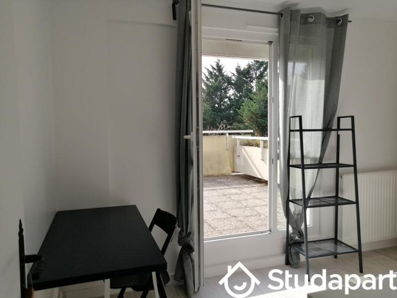 Chambre - 9 m² - 1 pièce