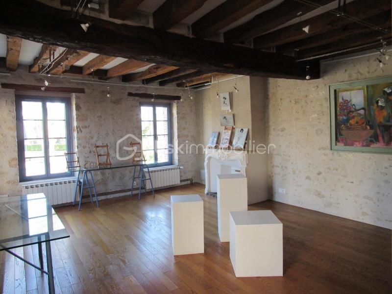 Immeuble - 147 m² - 5 pièces