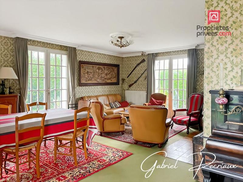 Maison - 111 m² - 5 pièces