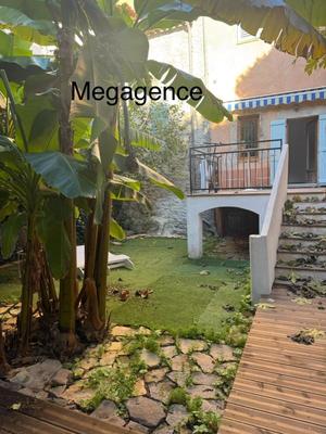 Appartement - 90 m² - 4 pièces